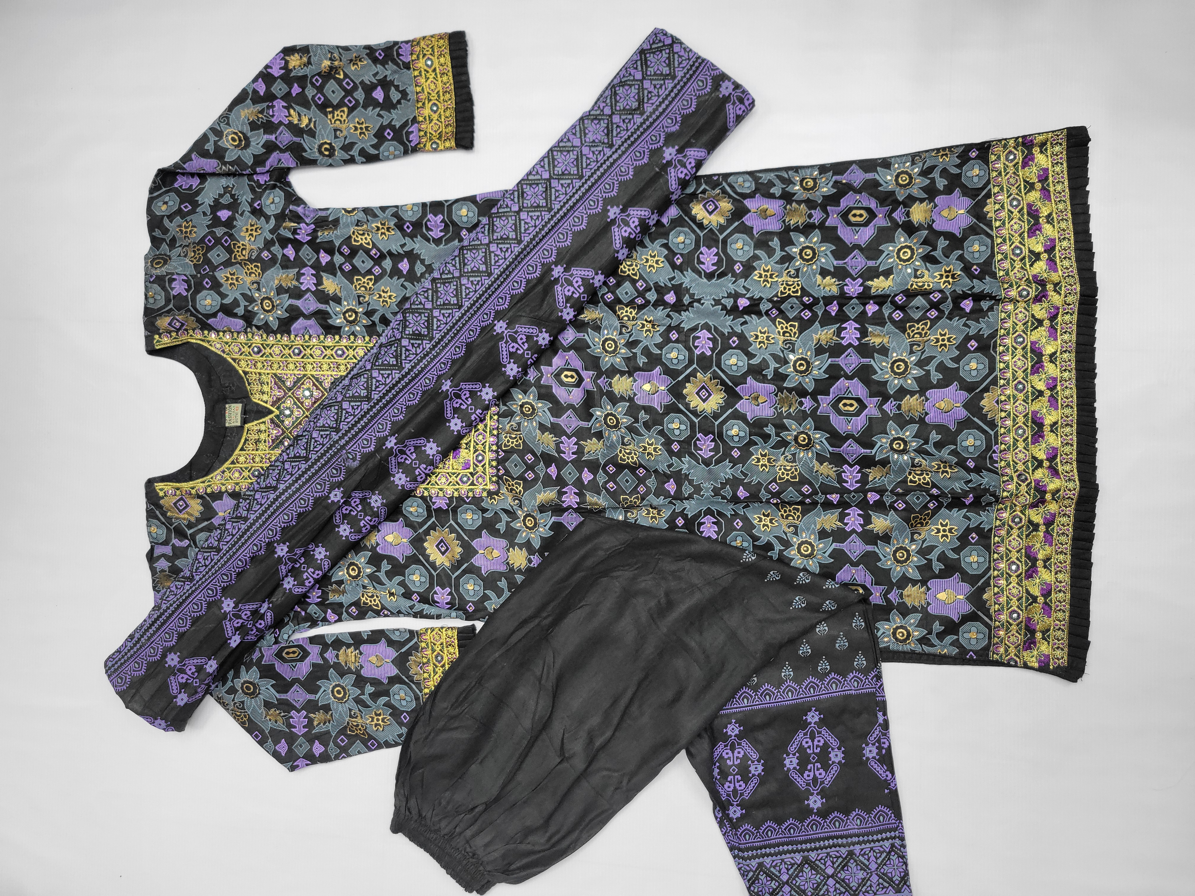 Ready made three piece cotton