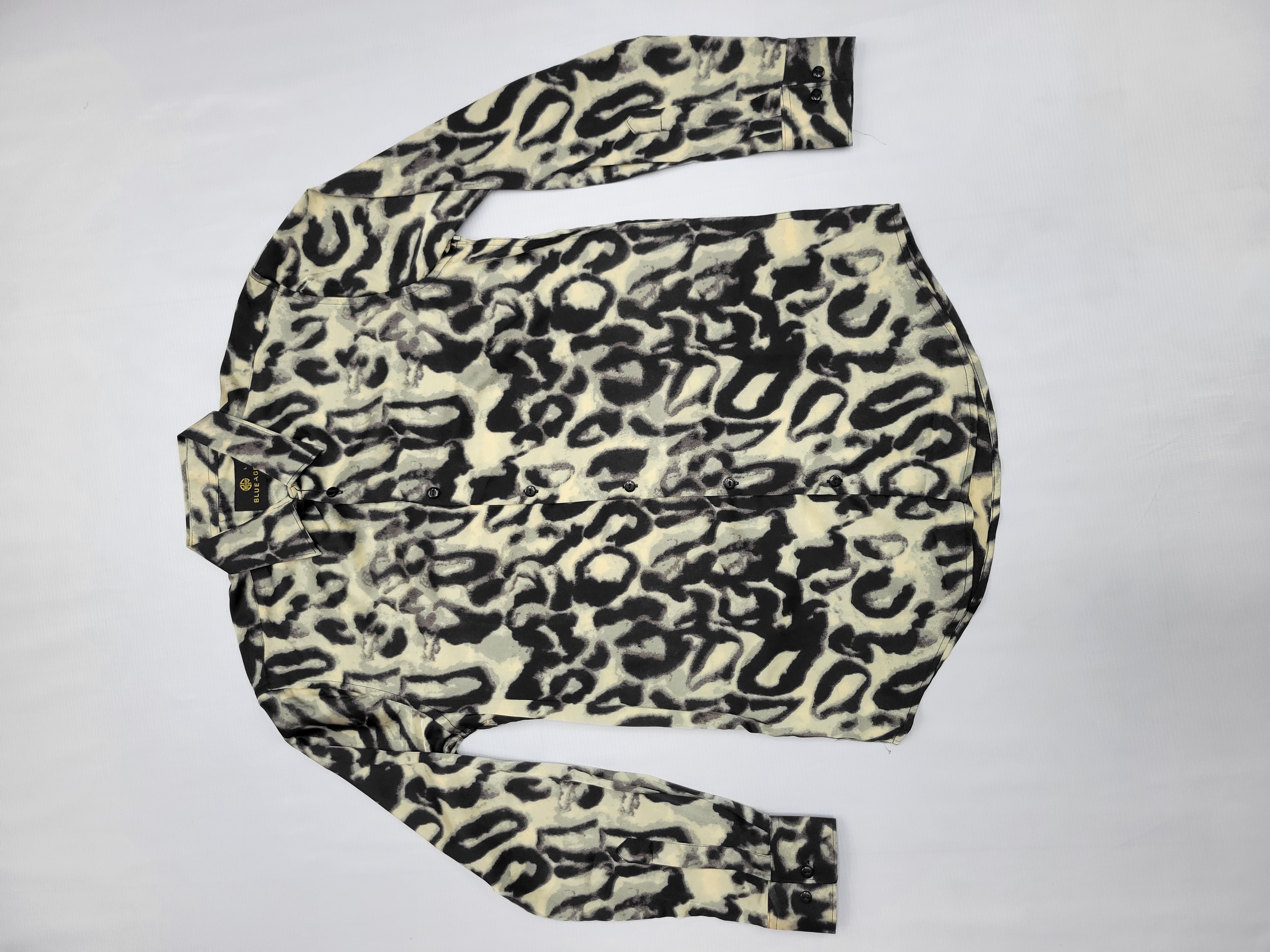 Ladies Printed Shirt.