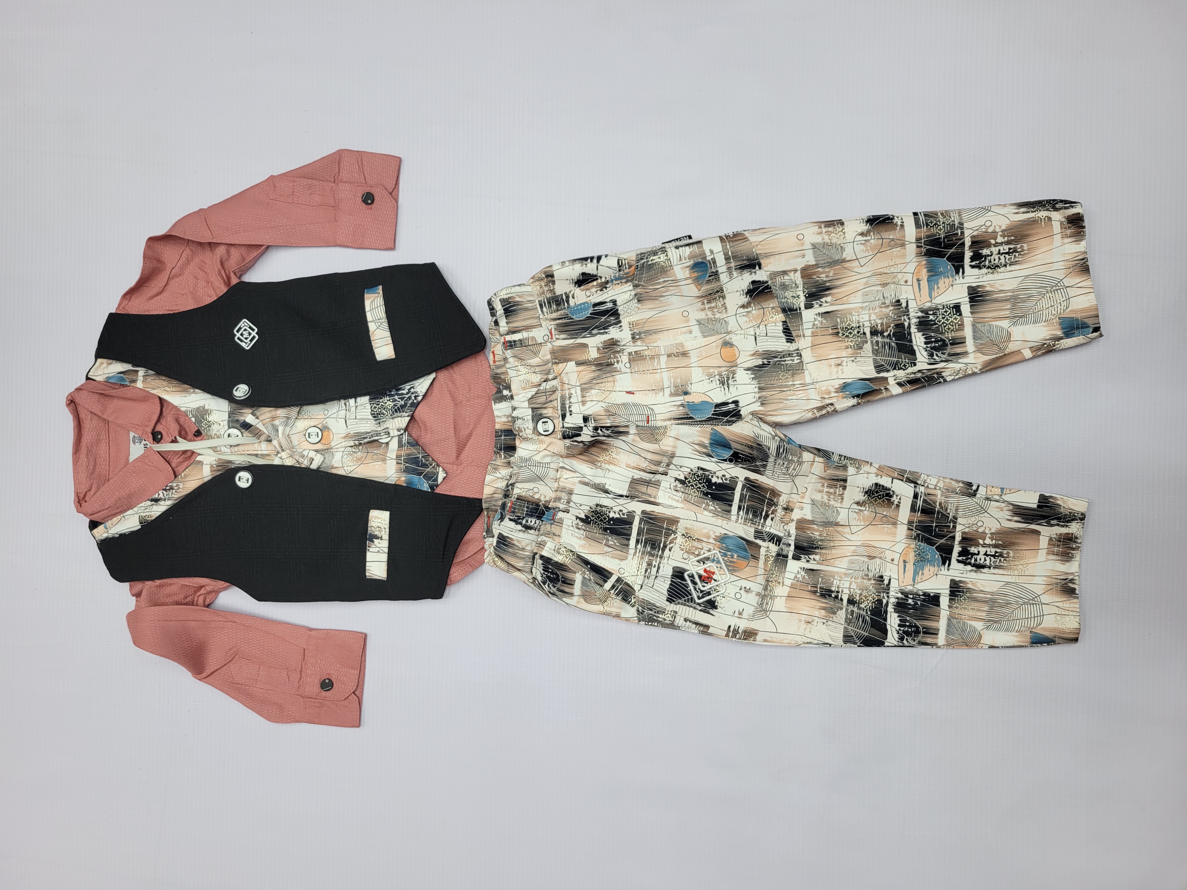 Boys Cote set, with print full pant